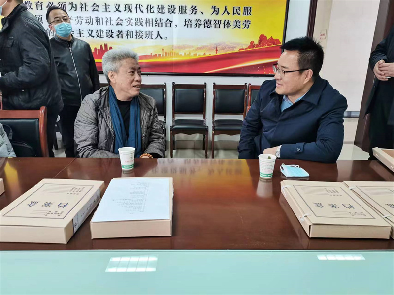 国家食品安全示范城市第六检查组莅临陈​仓区职业教育中心  ​检查指导食品安全工作