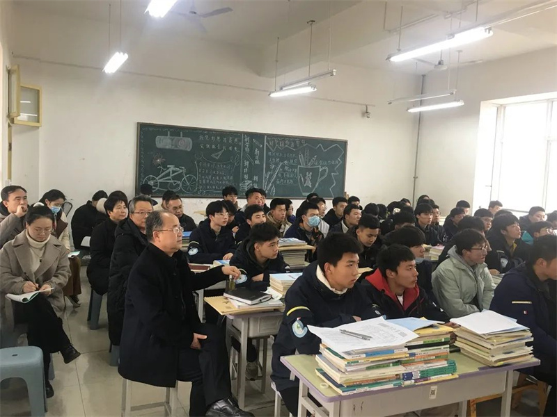 交流研讨促教改 学习提升谋新篇