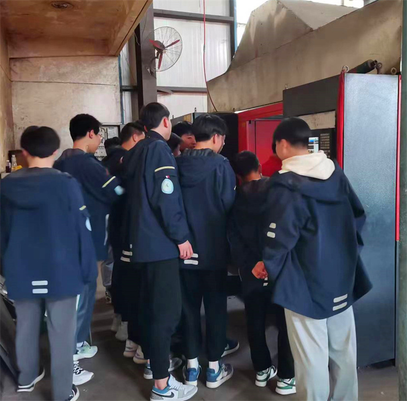 创新教学模式 走进企业课堂
