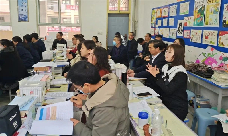 立足课堂提能力 以赛促教共成长