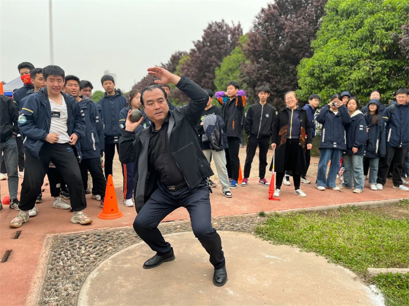 陈仓区职业教育中心2023年春季田径运动会圆满落幕