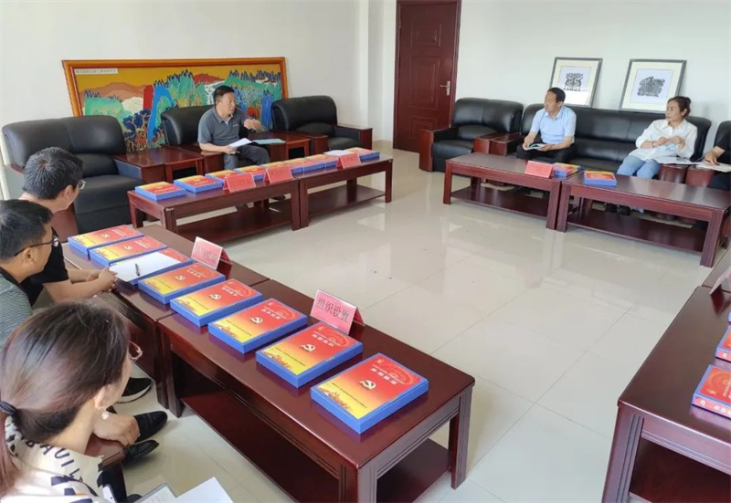 陈仓区职业教育中心接受陕西省中等职业学校“双达标”省级复核验收
