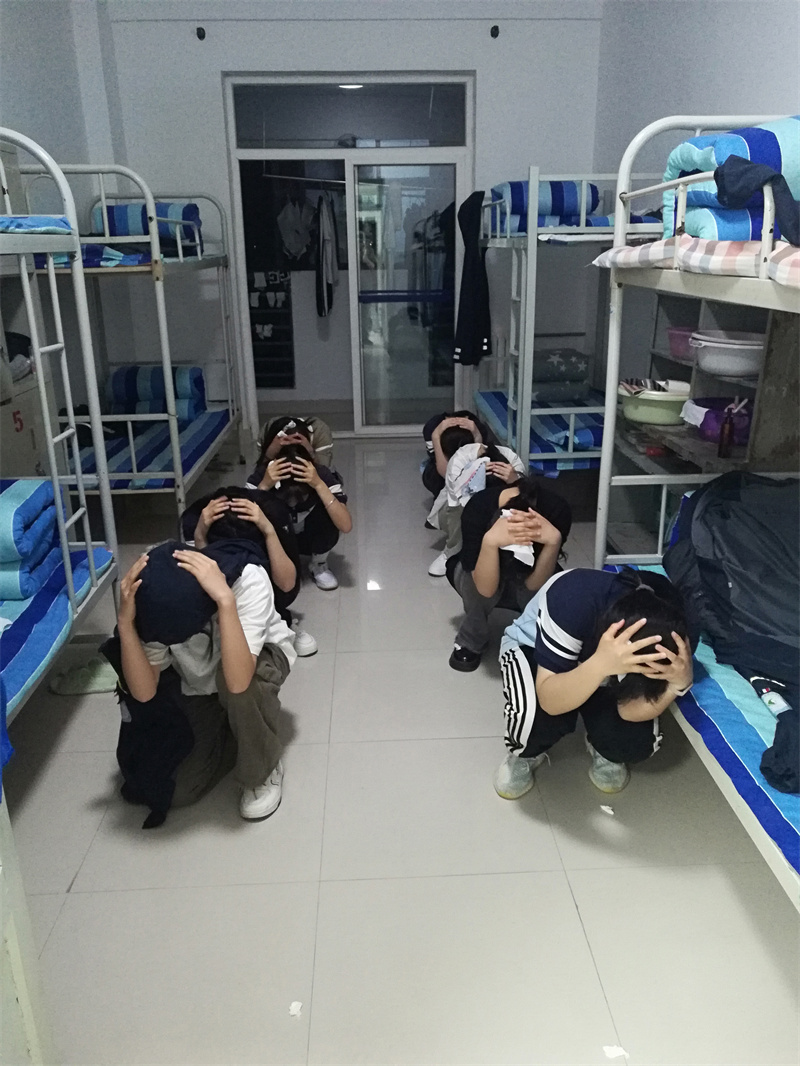 增强忧患意识，强化应急观念，共建平安校园